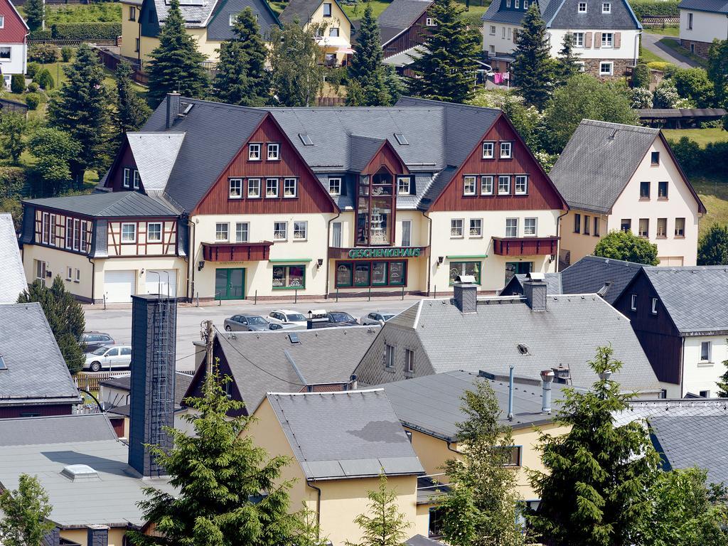 Hotel Sonne Seiffen Extérieur photo